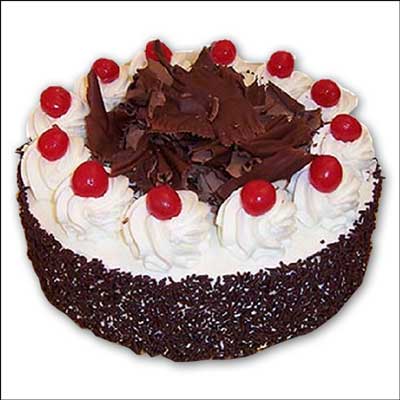 "Delicious round shape Chocolate cake - Half kg - Click here to View more details about this Product